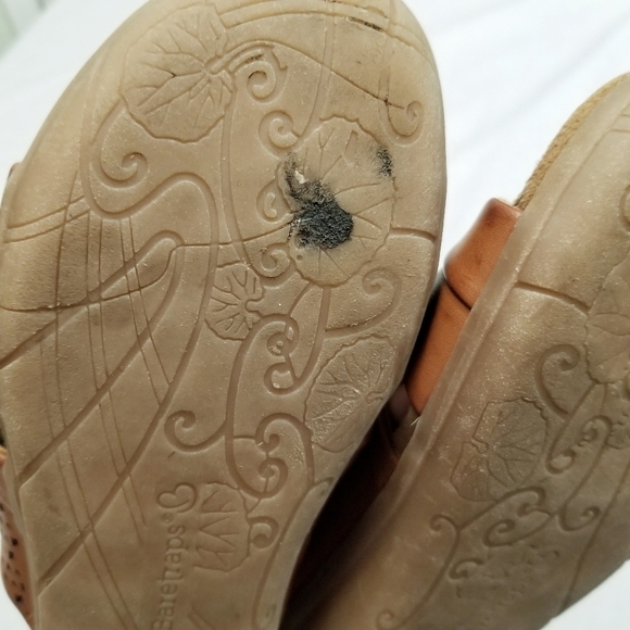 Baretraps Jimina faux leather slides slip on Brown Sandals all man made sz 6.5 - Picture 8 of 11